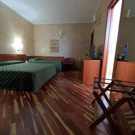 Hotel Air Bag 3*