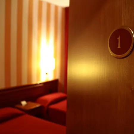 Air Bag Hotel 3*